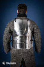 Load image into Gallery viewer, Cuirass Champion Polished
