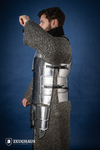 Load image into Gallery viewer, Cuirass Champion Polished