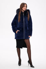 Load image into Gallery viewer, Genuine Shearling Silver Fox Trim Jacket