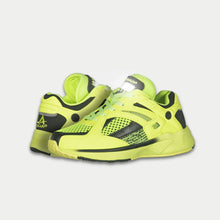 Load image into Gallery viewer, LA Gear Kids Catapult Light-Up x Glow Lowtop | Neon Yellow x Black