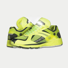 Load image into Gallery viewer, LA Gear Men's Catapult Light-Up x Glow Lowtop | Neon Yellow x Black
