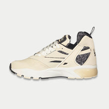 Load image into Gallery viewer, LA Gear Men's Turbo Light-Up Mid | Off-White x Black