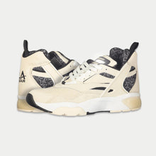 Load image into Gallery viewer, LA Gear Men's Turbo Light-Up Mid | Off-White x Black
