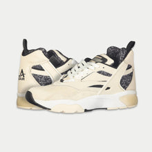 Load image into Gallery viewer, LA Gear Men's Turbo Light-Up Mid | Off-White x Black