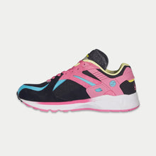 Load image into Gallery viewer, LA Gear Women's Catapult Light-Up Lowtop | Black x Pink