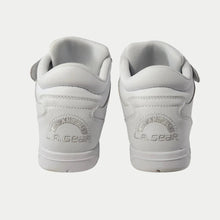 Load image into Gallery viewer, LA Gear Women's Flame Retro Hightop | White