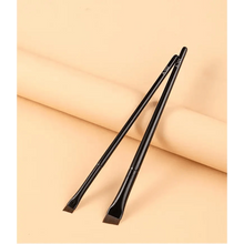 Load image into Gallery viewer, Lavish Style Contour Brush Eyebrow Eyeliner Brush Professional Small Angled Eyebrow Brush High Quality Eye brow liner Brush Makeup Tools