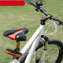 Load image into Gallery viewer, LED Bicycle Turn Signal Light With Horn Front Rear Lights Bike Directional Brake Lights Cycling Taillight Lamp Cycling Turn Signal Brake Light Horn Indicator Signal Brake LED Light Tune Horn For Outdoor