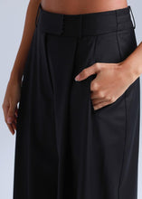 Load image into Gallery viewer, Broadway Liza Wide-Leg Virgin Wool Pants in Deep Black