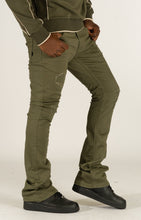 Load image into Gallery viewer, M1948 Benini Twill Stacked Jeans - Olive