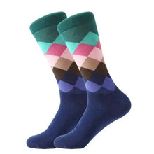 Load image into Gallery viewer, Men Cotton Socks Gradient Color Summer Style Long Wedding Sock Men Knee High Business Socks Man Socks Men's Ladies Novelty Bright Colorful Patterned Cotton Socks