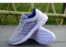Load image into Gallery viewer, Men's Lightweight Walking Sneakers Casual Shoes Trainers Sneakers Sport Light Sneakers Breathable Casual Shoes Outdoor Walking Comfortable Running Sneakers For Mens