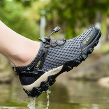 Load image into Gallery viewer, Men's Non-Slip Hiking Climbing Water Sports Shoes Beach Barefoot Surfing Shoes Outdoor River Upstream Quick Dry Barefoot Beach Sneakers Swim Boating Fishing Yoga Gym