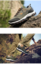 Load image into Gallery viewer, Men's Sports Hiking Shoes Low-Top Breathable Non-Slip Wear-Resistant Outdoor Leisure Sports Shoes Men Leather Non-Slip Sneakers Lightweight Low Top For Outdoor Trailing Walking Shoes