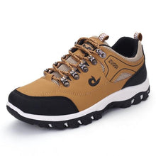Load image into Gallery viewer, Men's Sports Hiking Shoes Low-Top Breathable Non-Slip Wear-Resistant Outdoor Leisure Sports Shoes Men Leather Non-Slip Sneakers Lightweight Low Top For Outdoor Trailing Walking Shoes