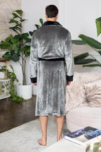 Load image into Gallery viewer, Cozy Mens Plush Robes – Built for Comfort, Designed to Last