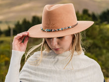 Load image into Gallery viewer, Inti Wool Felt