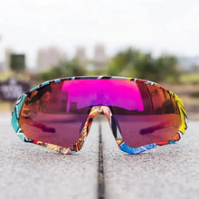 Load image into Gallery viewer, Modern Black Bike Glasses Sports Running Eyewear Fishing Polarized Glasses For Men And Women Cool Unisex Cycling UV400 Glasses For Running