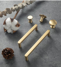 Load image into Gallery viewer, Modern Gold Knob Pure Copper Kitchen Cabinet Handles Cupboard Door Pulls Drawer Knobs Brass Furniture Handle Hardware Drawer Pulls Cupboard Knob For Kitchen Furniture Hardware