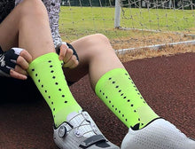 Load image into Gallery viewer, Modern Unisex Cycling Socks For Men And Women Outdoor Sports Socks Bike Footwear for Road Bike Running Basketball Sports Socks For Cycling