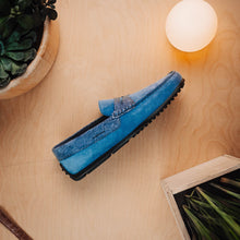 Load image into Gallery viewer, 31-160-DNM MONZA Sueded Calfskin with Crocodile Driver Denim