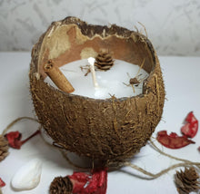 Load image into Gallery viewer, Natural Coconut Shell Decorative Scented Candle Wood Wicked Coconut Scented Candle Natural Coconut Shell Eco Friendly Ideal for Home and Beach Décor Aromatherapy Candle