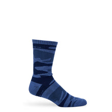 Load image into Gallery viewer, Navy Sip Camo Casual Crew Socks