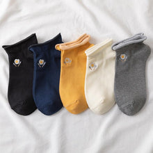 Load image into Gallery viewer, New 5pairs/lot Mixed Colors Ankle Socks Summer Sport Fashion Funny Underwear Women Breathable Soft Combed Out Of Pure Cotton Breathable Socks For Men And Women