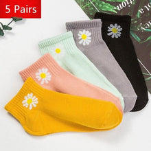 Load image into Gallery viewer, New 5pairs/lot Mixed Colors Ankle Socks Summer Sport Fashion Funny Underwear Women Breathable Soft Combed Out Of Pure Cotton Breathable Socks For Men And Women