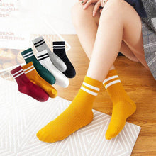 Load image into Gallery viewer, New 5pairs/lot Mixed Colors Ankle Socks Summer Sport Fashion Funny Underwear Women Breathable Soft Combed Out Of Pure Cotton Breathable Socks For Men And Women