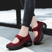Load image into Gallery viewer, New Air Cushion Flat Shoes Women Mesh Sneakers Breathable Women Shoes Increase Casual Shoes Air Cushion Woman Mesh Sneakers Breathable Flats Womens Shoes