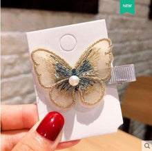 Load image into Gallery viewer, New Arrival Lace Cute Butterfly Hair Clips Hairpins Fashion Barrette Wedding Hairpins Woman Wedding Hair Accessories for Brides and Bridesmaids Styling Tools