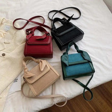 Load image into Gallery viewer, New Classic Women's Shoulder Bag ,Designer High Quality Leather, Messenger Bags And Fashionable Solid Color Buckle Luxury Handbags