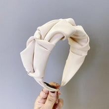 Load image into Gallery viewer, Women Hair Accessories Wide Side Flower Hairband Casual Soft Hair Hoop Quality Headband Gorgeous Hair Accessories For Women
