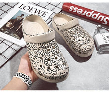 Load image into Gallery viewer, New Men Sandals Shoes Summer Beach Garden Flat Cool Slippers Arch Support Clogs Garden Shoes Slip-On Outdoor Beach Pool Shower Summer Sandals Slippers