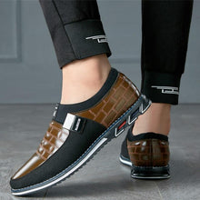 Load image into Gallery viewer, New Mens Leather Casual Sneakers Fashion Solid Leather Shoes Business Sport Flat Round Toe Fashion Sneakers Dress Shoes For Men Walking Business Office Driving Comfort Loafers