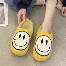 Load image into Gallery viewer, New Pink Smiley Face Slippers Women Smile Slippers Happy Face Slippers Retro Smiley Face Soft Plush Comfy Warm Slip-on Slippers Fluffy Fur Lined Mens Cute Home Sandals Winter Indoor House Slippers
