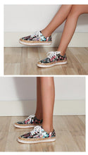 Load image into Gallery viewer, New Popular Womens Shoes Colorful Beautiful Flower Printing Shoes Lace-up Flat Women's Casual Womens Sneakers High-Quality Women's White Sports Casual Couple Shoes Summer Trainers Walking Sneakers