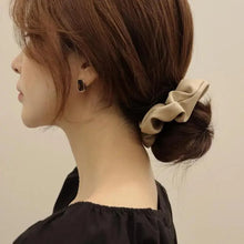 Load image into Gallery viewer, New Red PU Leather Hair Tie Autumn Large Girls Winter Comfortable Ponytail Hair Bands Strong Elastic Grip Women Hair Accessories