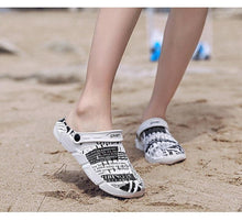 Load image into Gallery viewer, New Sandals Hole Shoes Couple Home Summer Hollow Out Mens And Womens Beach Flat Clogs Classic Mules Anti-Skid Rubber Sole Slip On Summer Arch Support Slippers