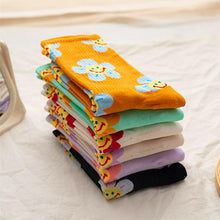 Load image into Gallery viewer, New Style Cartoon Flower Women Socks Kawaii Socks Breathable Spring Autumn Casual Socks Beautiful Girls Socks For Women