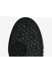 Load image into Gallery viewer, Newest Spring Autumn Men's Flat Shoes Fashion Comfortable Breathable Canvas Sneakers Men's Lace Casual Slip On Sneakers Classic Low Top Canvas Causal Comfortable Walking Flats Sneakers