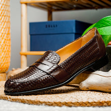 Load image into Gallery viewer, 15-585-BRN NICOLA Italian Calfskin Basketweave, Dark Brown