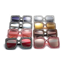 Load image into Gallery viewer, Oversized Sunglasses Square Diamond Sunglasses Women Retro Sunglasses Luxury & Diamond Square Shape Sunglasses For Women Branded Attractive Any Size Crystal Sun Glasses For Ladies Gradient Classic Mirror & Decent Shades