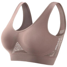 Load image into Gallery viewer, Plus Size Women's Push-Up Sports Bra - Perfect for Running & Yoga