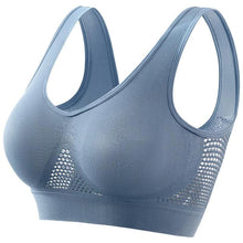 Load image into Gallery viewer, Plus Size Women's Push-Up Sports Bra - Perfect for Running & Yoga