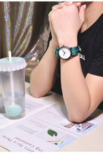 Load image into Gallery viewer, Summer Style Canvas Women Quartz Watch New Fashion Casual Wristwatches Woman Outdoor Unisex Watches Casual Sports Wrist Watch With Nylon Strap Elegant Design