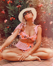 Load image into Gallery viewer, Two-Pieces Women Floral Push-Up Padded Bra Ruffles Bikini Set Swimsuit Swimwear Bathing Suit Beachwear Floral Printed Swimsuit Knotted String Triangle Bikini Tie Side High Cut Cheeky Bikini Set