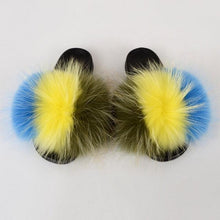 Load image into Gallery viewer, Summer Women Raccoon Fur Slippers Plush Slides Furry Sandals Fluffy House Shoes Girl's Cute Flip Flops Sandal With Soft Furry Faux Fox Fur House Outdoor Multicolor Slippers
