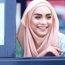 Load image into Gallery viewer, Winter Fashion Long Solid Color Soft Muslim Bubble Chiffon Hijab Scarf Shawls Hijab Elegant Scarf Wrap Lightweight Islamic Head Wear Escharpe Shawls Headband Wraps Lightweight Head Scarves Ladies Hijabs For Women